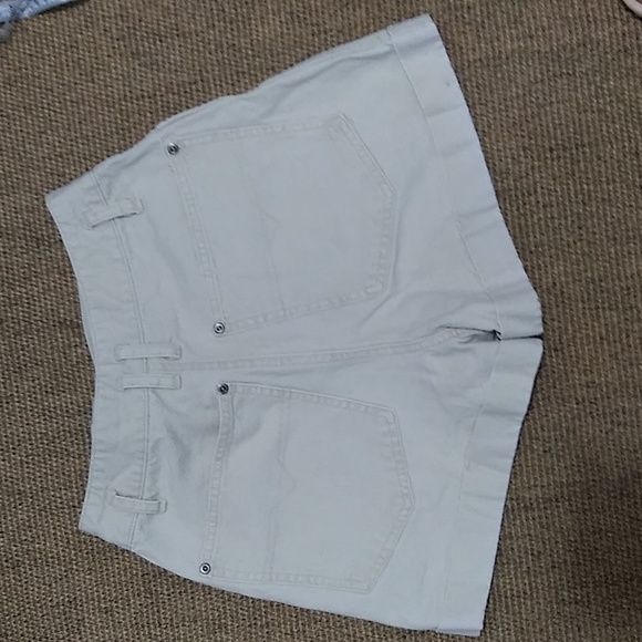 VINTAGE NUOVO COUNTY SEAT CREAM HIGH WAIST SHORTS. SIZE 5/6 - Picture 5 of 5